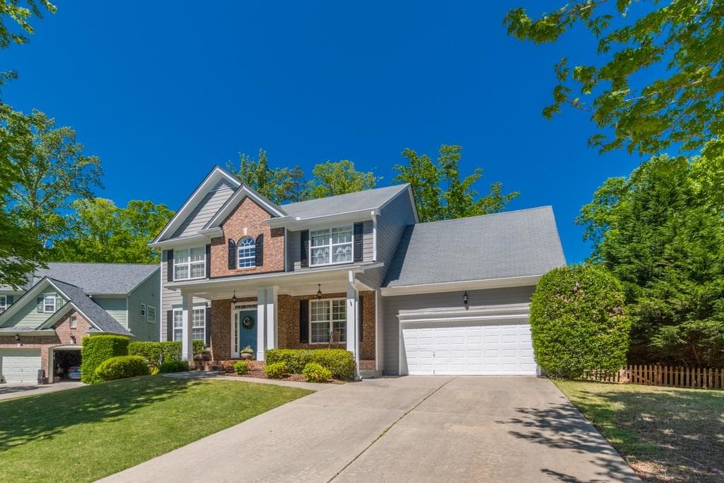 4 bedroom, 3 bathroom, 2,556 sq ft single family residence sold at 6990 River Island Circle, Buford, GA 30518