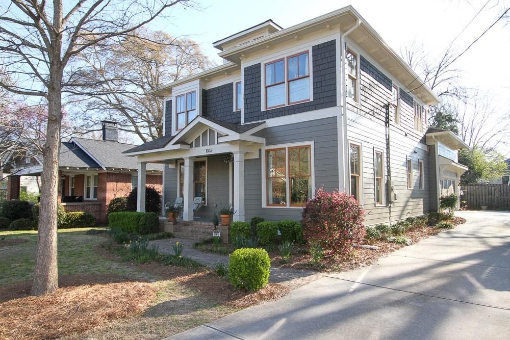 4 bedroom, 3 bathroom, 2,500 sq ft single family residence sold at 1032 E Lake Drive, Decatur, GA 30030