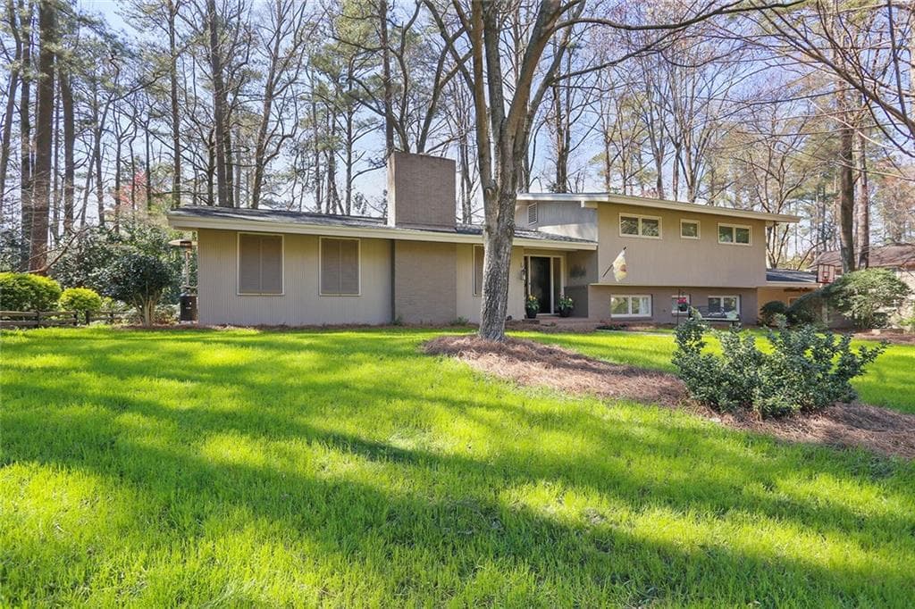 7280 Hunters Branch Drive, Sandy Springs, GA 30328 — most recent listing photo
