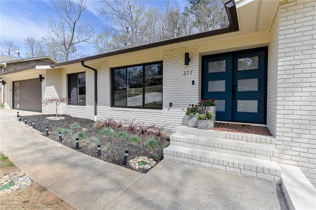 377 Willowbrook Drive, Smyrna, GA 30082 — most recent listing photo