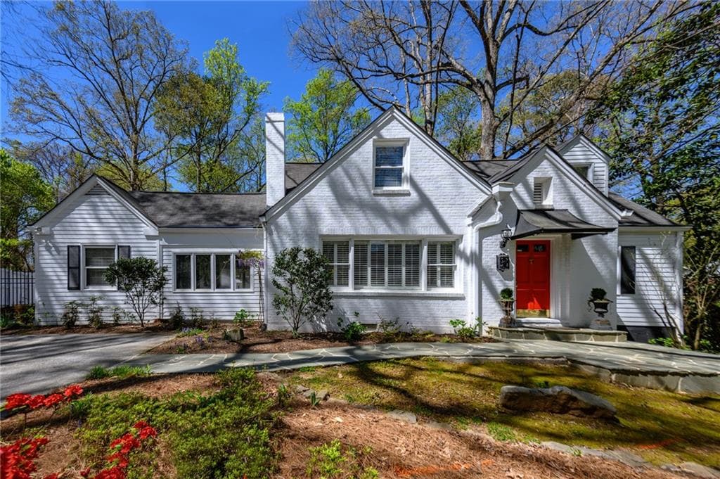 4 bedroom, 3 bathroom, 2,859 sq ft single family residence sold at 3304 Mathieson Drive, Atlanta, GA 30305