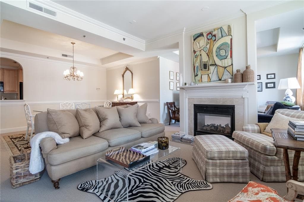 1 bedroom, 1 bathroom, 1,328 sq ft condominium sold at 1735 Peachtree Street 417, Atlanta, GA 30309