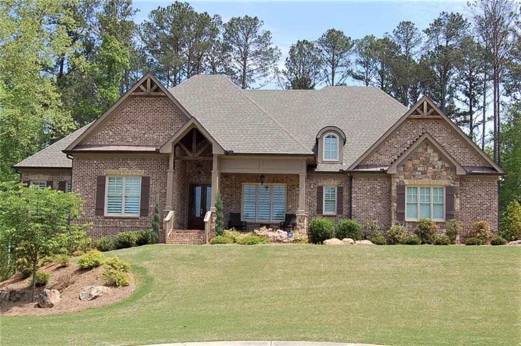 4 bedroom, 5 bathroom, 3,858 sq ft single family residence sold at 16895 Quayside Drive, Alpharetta, GA 30004