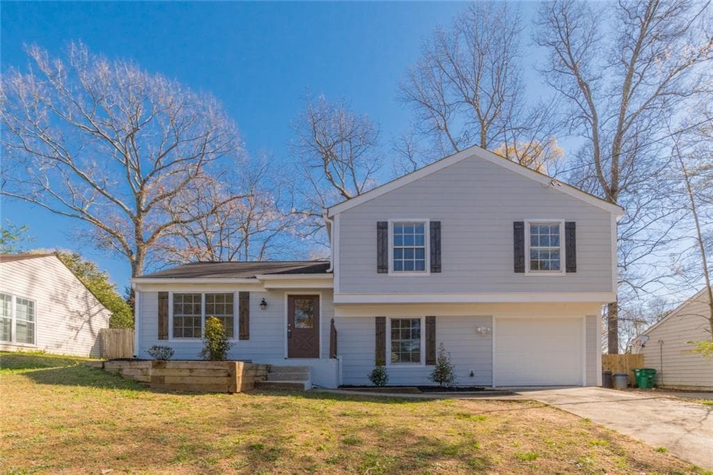 4609 GARDEN HILLS Drive, Stone Mountain, GA 30083 — most recent listing photo