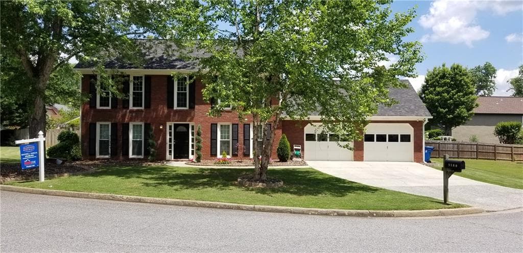 3 bedroom, 3 bathroom, 1,640 sq ft single family residence sold at 5180 N Somerset Lane, Alpharetta, GA 30004