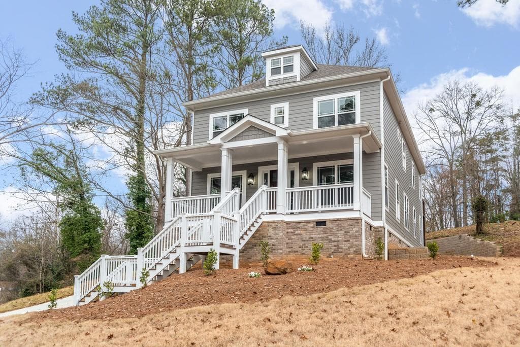 5 bedroom, 4 bathroom, 3,290 sq ft single family residence sold at 2631 ROSALYN Lane, Smyrna, GA 30080