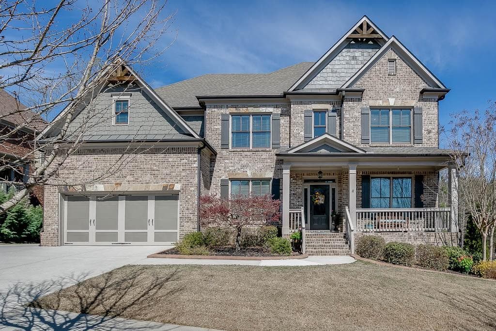6 bedroom, 5 bathroom, 4,800 sq ft single family residence sold at 6414 Blue Water Drive, Buford, GA 30518