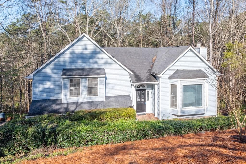 4 bedroom, 3 bathroom, 2,150 sq ft single family residence sold at 2237 BLENHEIM Court, Marietta, GA 30066