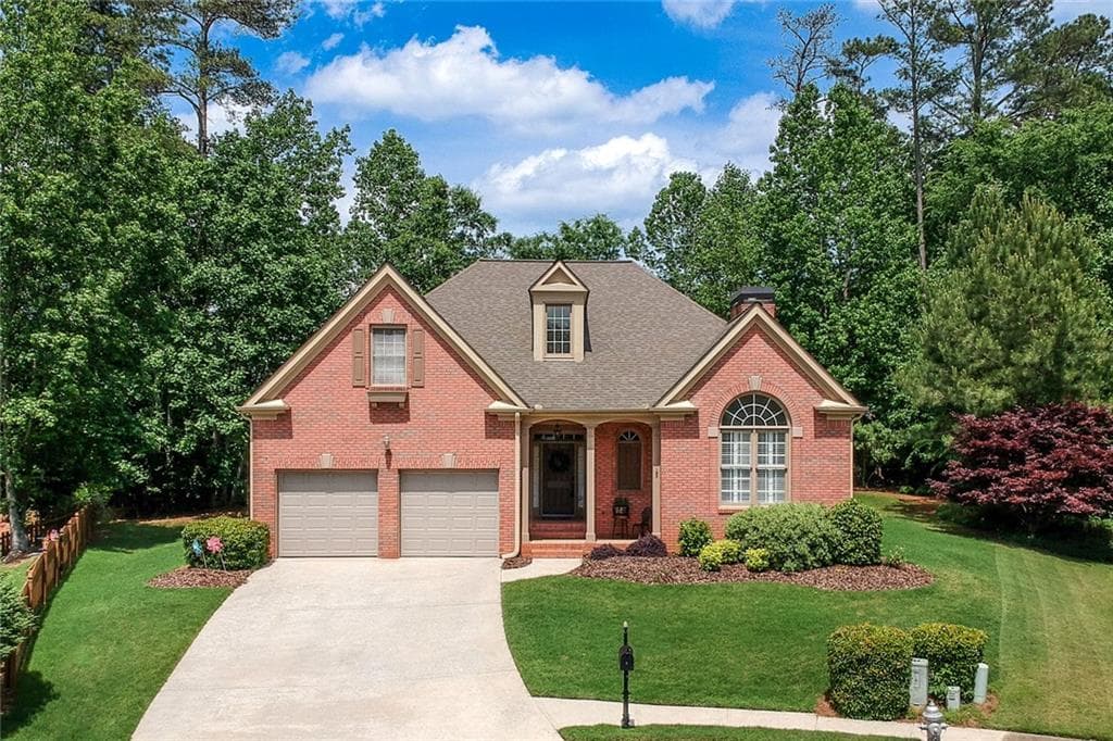 4 bedroom, 3 bathroom single family residence sold at 212 Dunmoore Chase, Johns Creek, GA 30022