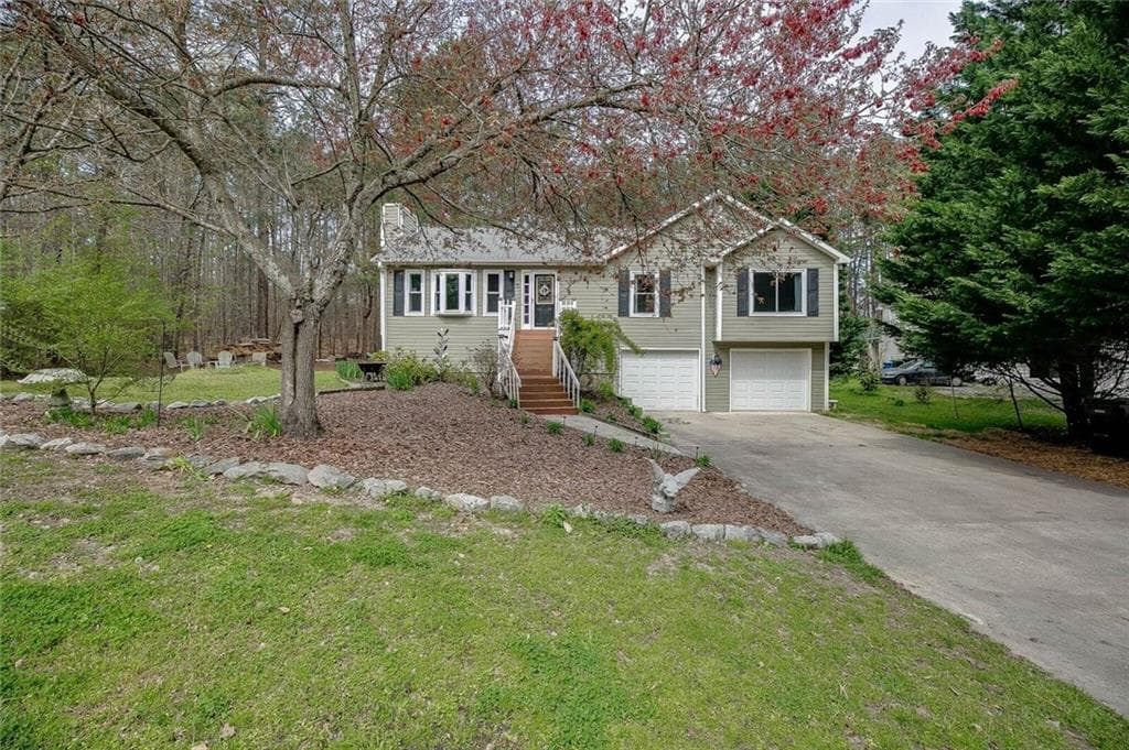 3 bedroom, 2 bathroom, 2,177 sq ft single family residence sold at 2924 MILLTOWN Court, Buford, GA 30519