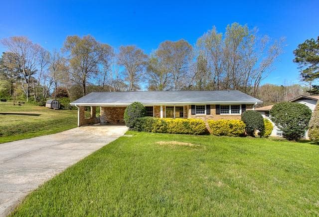 4 bedroom, 2 bathroom, 1,625 sq ft single family residence sold at 3175 BOYCE Court, Atlanta, GA 30316