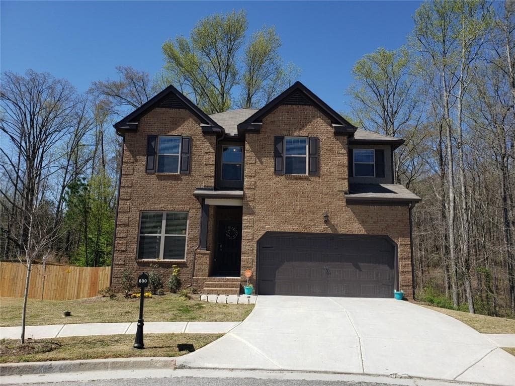 4 bedroom, 3 bathroom, 2,534 sq ft single family residence sold at 600 Langley Farms Drive, Loganville, GA 30052