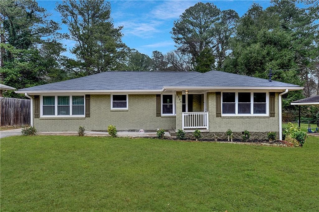 3 bedroom, 2 bathroom, 1,278 sq ft single family residence sold at 1984 S Columbia Place, Decatur, GA 30032