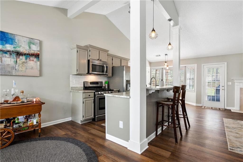 3 bedroom, 2 bathroom, 1,282 sq ft single family residence sold at 919 Rose Creek Trail, Woodstock, GA 30189