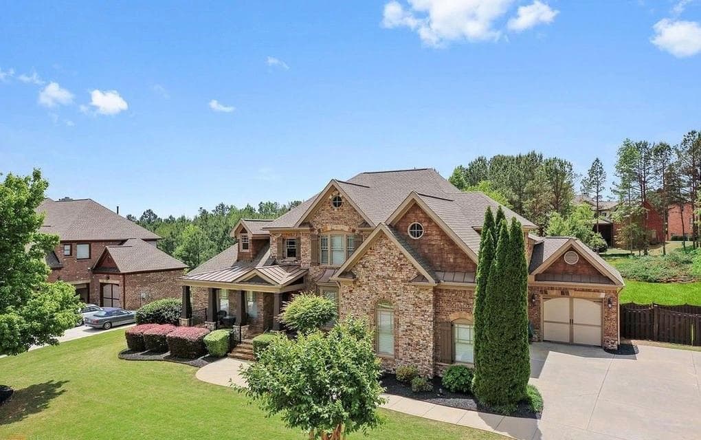 4 bedroom, 4 bathroom, 4,088 sq ft single family residence sold at 4982 Summer Wind Drive, Buford, GA 30519