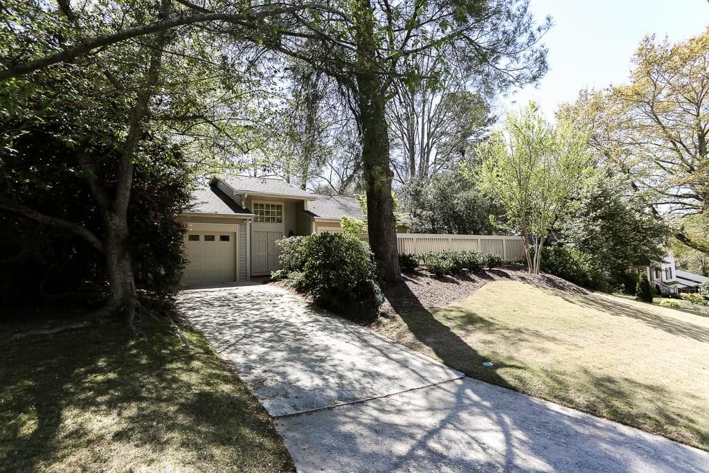 3 bedroom, 3 bathroom, 2,347 sq ft single family residence sold at 2541 Sharondale Drive, Atlanta, GA 30305