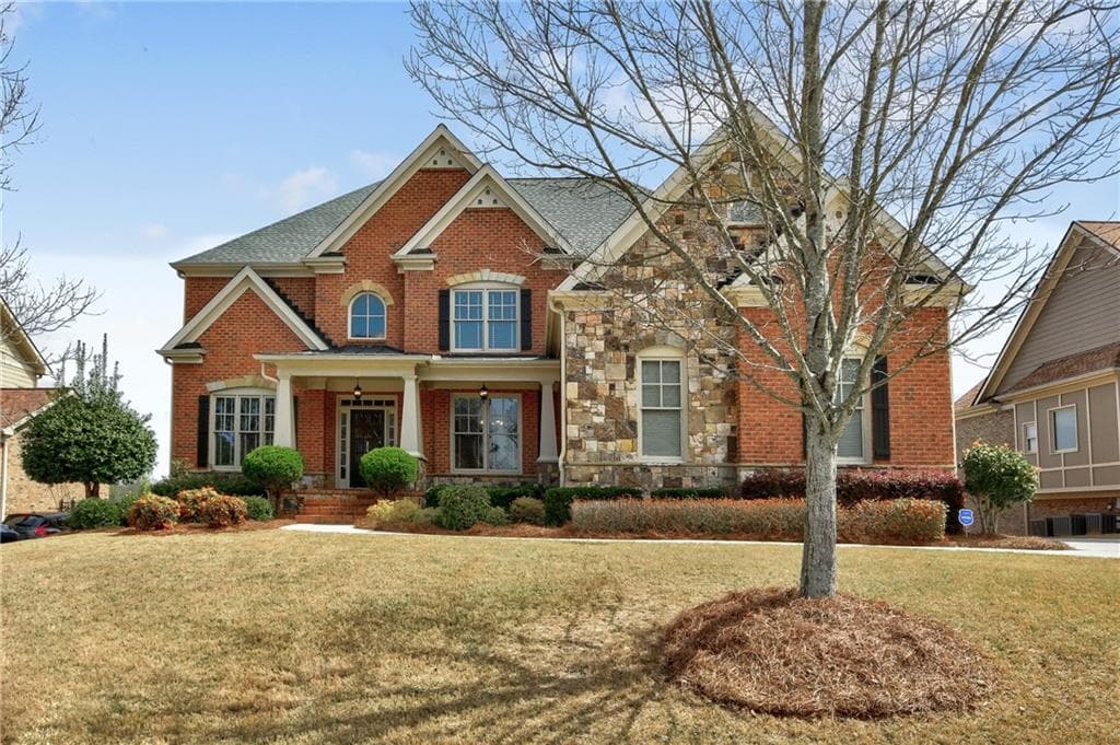 5 bedroom, 4 bathroom, 4,617 sq ft single family residence sold at 2292 Walkers Glen Lane, Buford, GA 30519