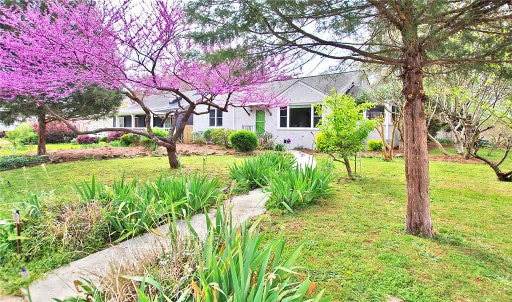 4 bedroom, 3 bathroom, 1,802 sq ft single family residence sold at 1619 MAY Avenue, Atlanta, GA 30316