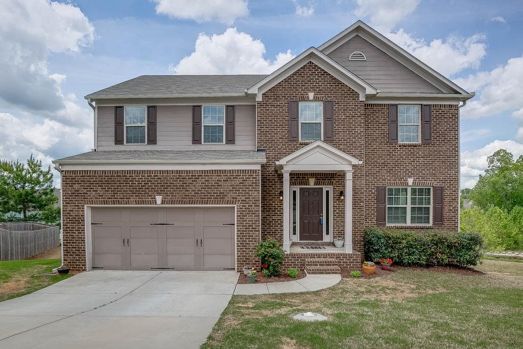 2540 Olney Falls Drive, Braselton, GA 30517 — most recent listing photo
