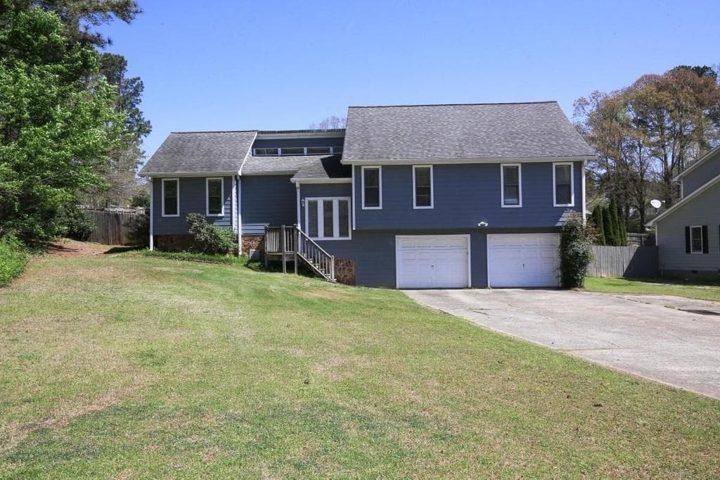 4 bedroom, 3 bathroom, 2,276 sq ft single family residence sold at 721 Shannon Green Circle, Mableton, GA 30126