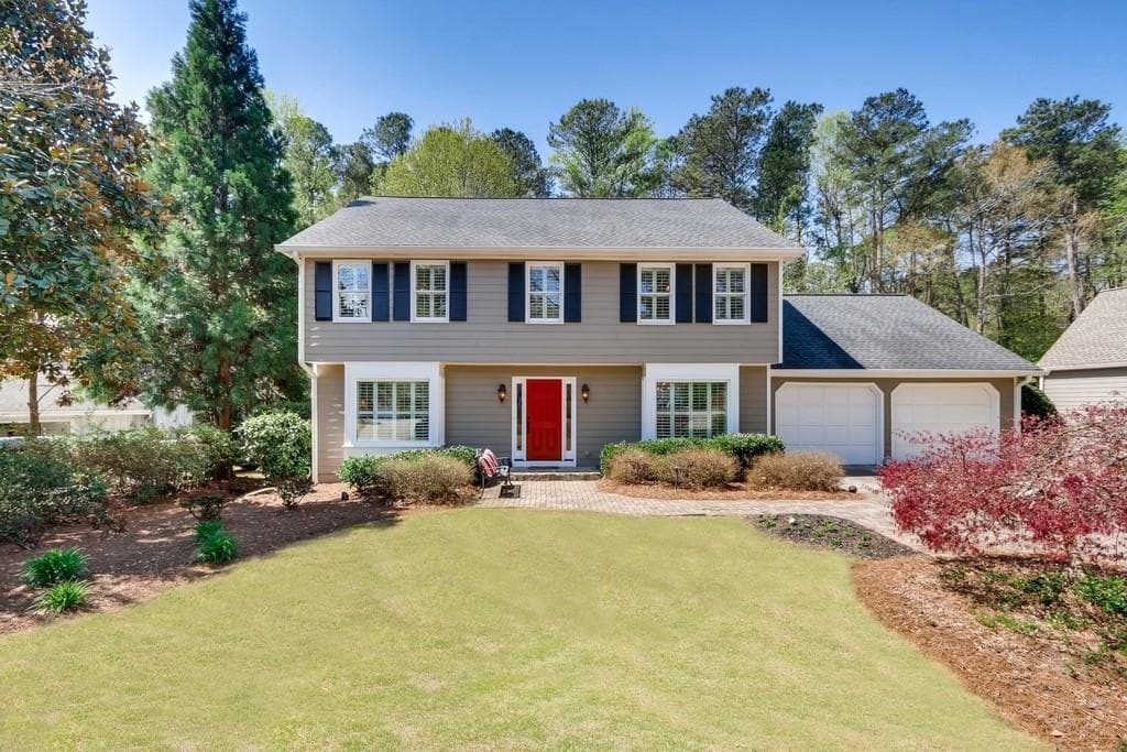 4 bedroom, 3 bathroom, 2,772 sq ft single family residence sold at 3666 Oxford Trace, Marietta, GA 30062