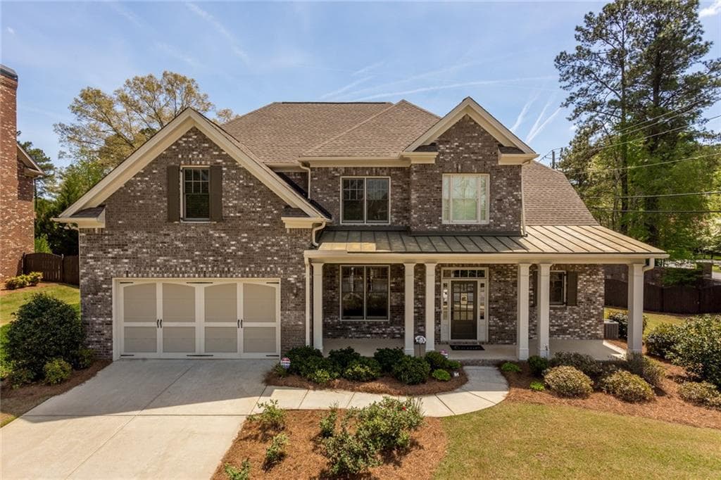 5 bedroom, 4 bathroom, 3,075 sq ft single family residence sold at 2511 Wallace Lane, Dunwoody, GA 30360