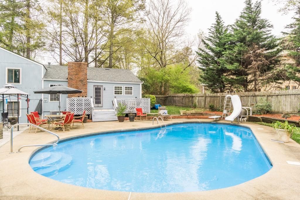 3 bedroom, 2 bathroom, 1,568 sq ft single family residence sold at 464 WINDOL Court, Marietta, GA 30066