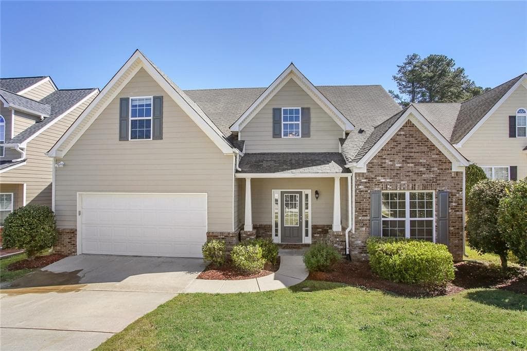 4 bedroom, 3 bathroom, 2,427 sq ft single family residence sold at 2635 Sedgeview Way, Buford, GA 30519