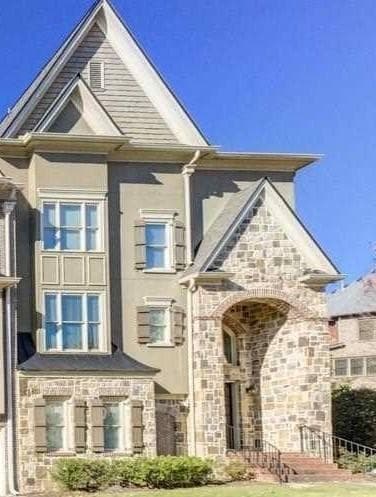 3 bedroom, 4 bathroom, 3,563 sq ft townhouse sold at 1952 Saxon Valley Circle, Brookhaven, GA 30319