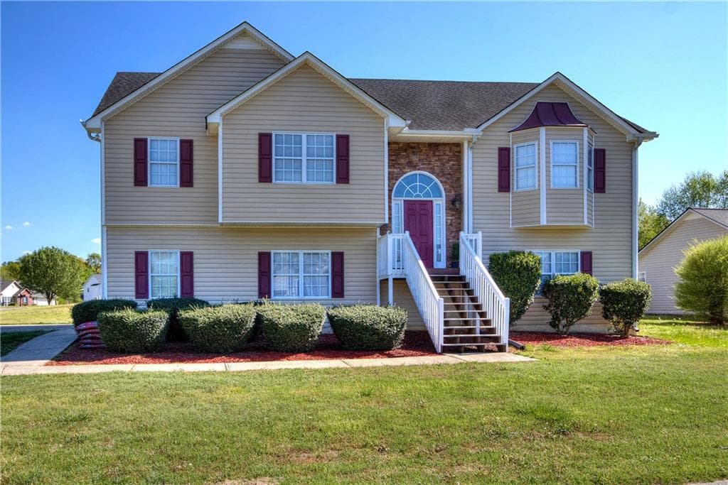 24 Greenhouse Drive, Cartersville, GA 30120 — most recent listing photo