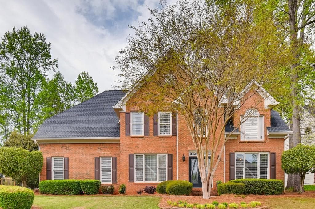 4 bedroom, 4 bathroom, 3,356 sq ft single family residence sold at 2045 Hembree Grove Drive, Roswell, GA 30076