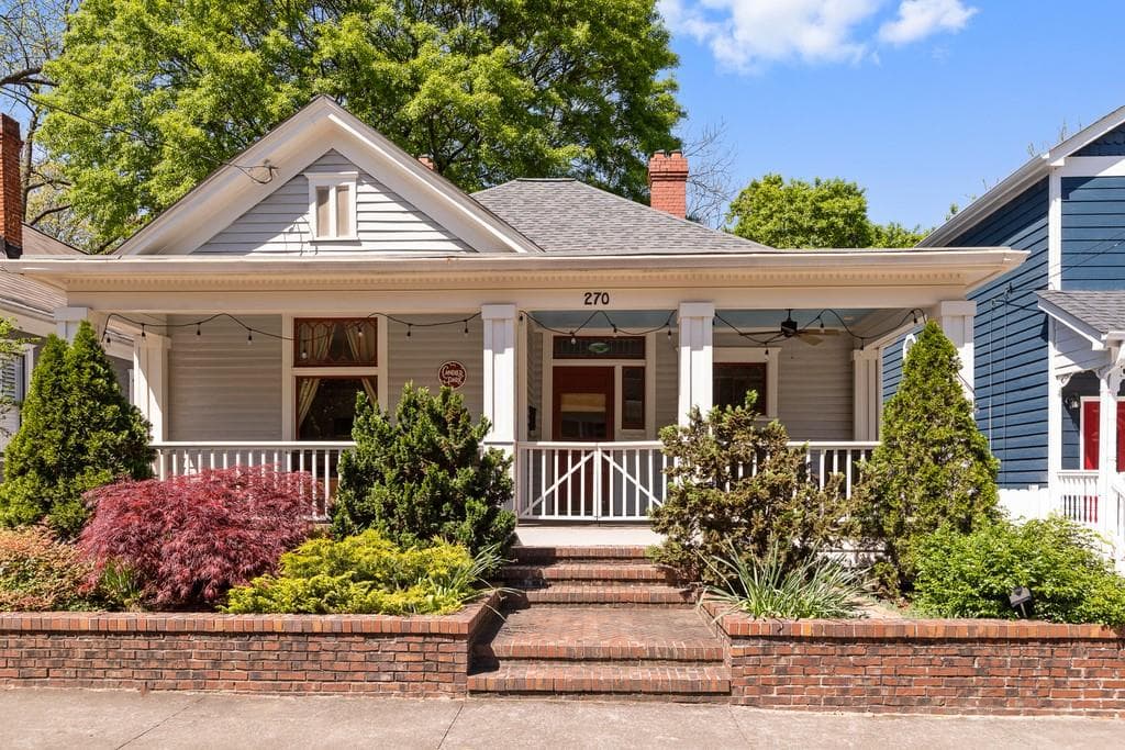 3 bedroom, 2 bathroom, 1,464 sq ft single family residence sold at 270 JOSEPHINE Street, Atlanta, GA 30307