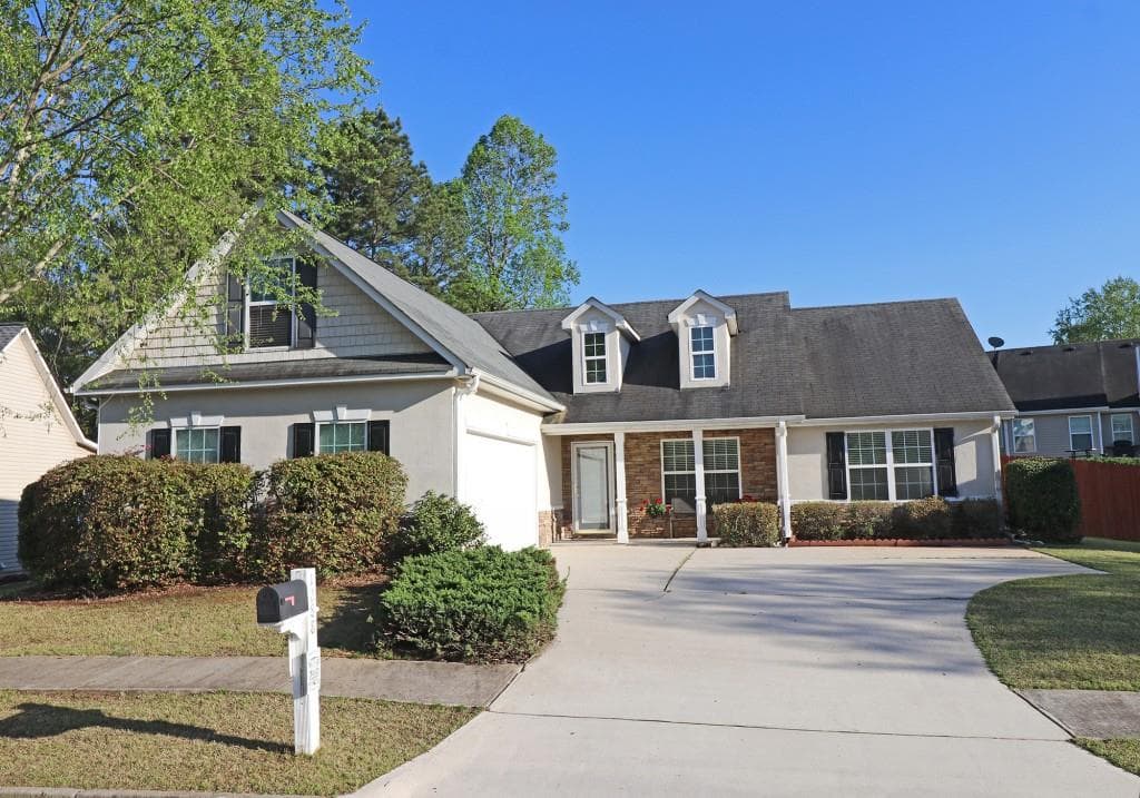 3 bedroom, 2 bathroom, 1,926 sq ft single family residence sold at 1288 Tumblerock Court, Loganville, GA 30052
