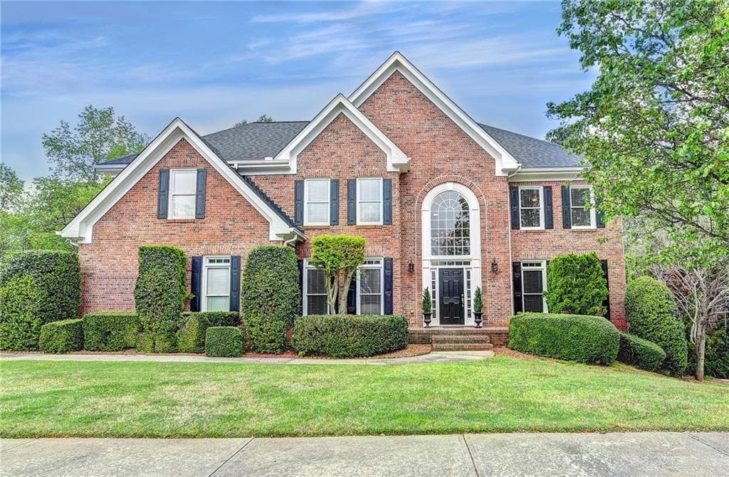 6 bedroom, 6 bathroom, 6,161 sq ft single family residence sold at 4715 Park Brooke Trace, Alpharetta, GA 30022