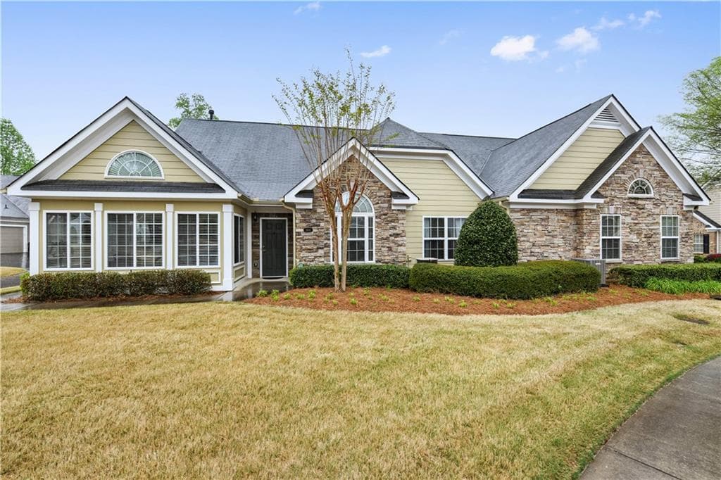 1604 Sweet Apple Circle, Alpharetta, GA 30004 — most recent listing photo