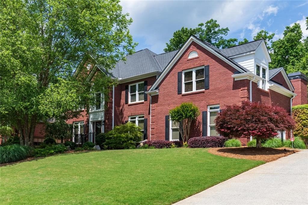 4285 Dove Point, Berkeley Lake, GA 30096 — most recent listing photo