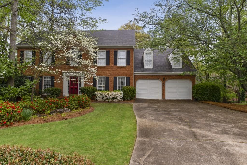 2607 Grist Mill Road, Marietta, GA 30068 — most recent listing photo
