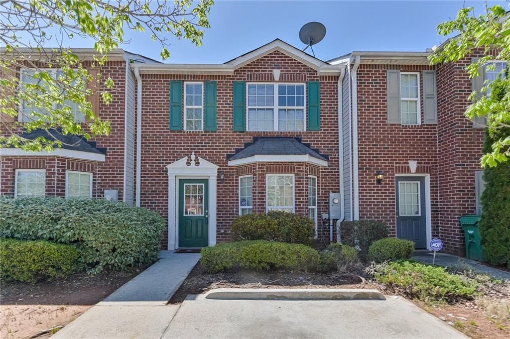 3 bedroom, 3 bathroom, 1,424 sq ft townhouse sold at 3422 Waldrop Trail, Decatur, GA 30034