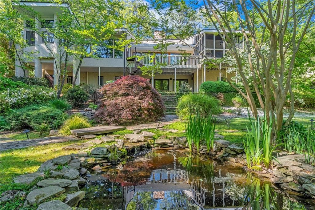 5 bedroom, 5 bathroom, 7,100 sq ft single family residence sold at 5120 Jett Forest Trail, Atlanta, GA 30327