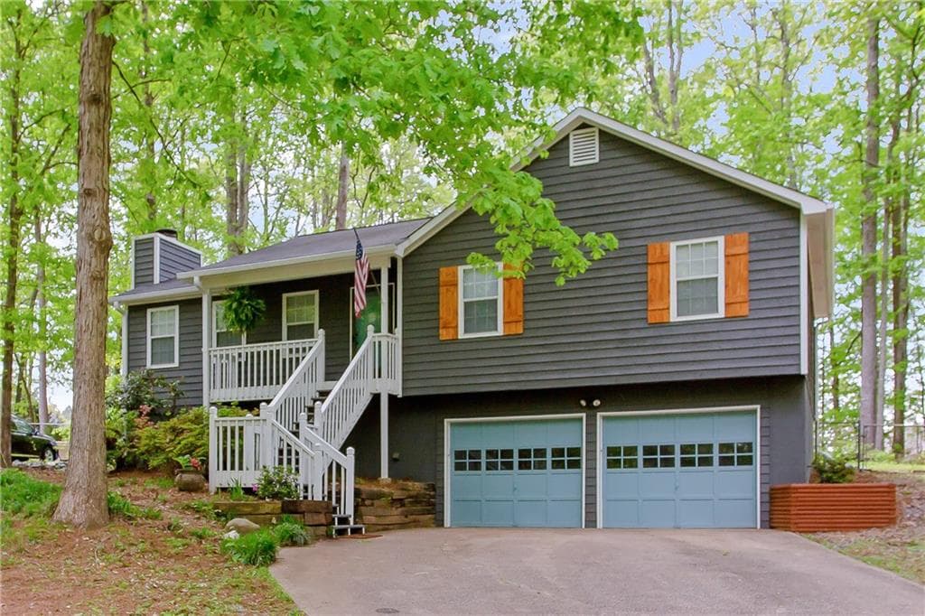 3 bedroom, 2 bathroom, 1,944 sq ft single family residence sold at 349 Teague Drive, Kennesaw, GA 30152