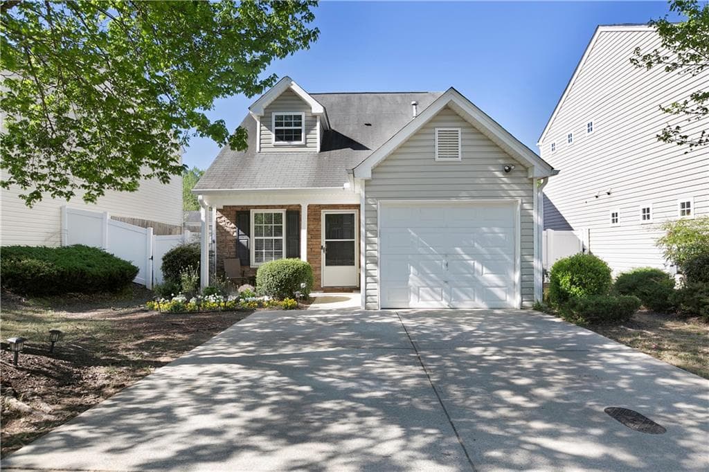 3 bedroom, 2 bathroom, 1,468 sq ft single family residence sold at 163 Silver Fox Trail, Dallas, GA 30157
