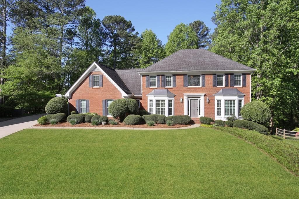 5 bedroom, 4 bathroom, 4,272 sq ft single family residence sold at 3420 Arborwoods Drive, Alpharetta, GA 30022