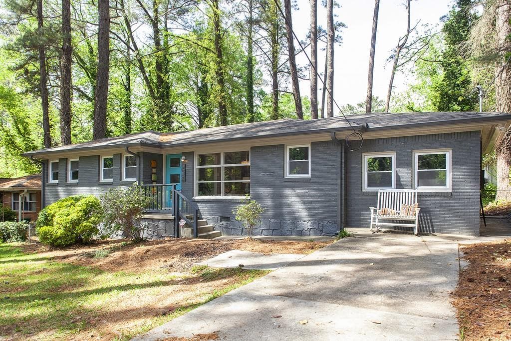 5 bedroom, 3 bathroom, 1,419 sq ft single family residence sold at 3354 Pinehill Drive, Decatur, GA 30032