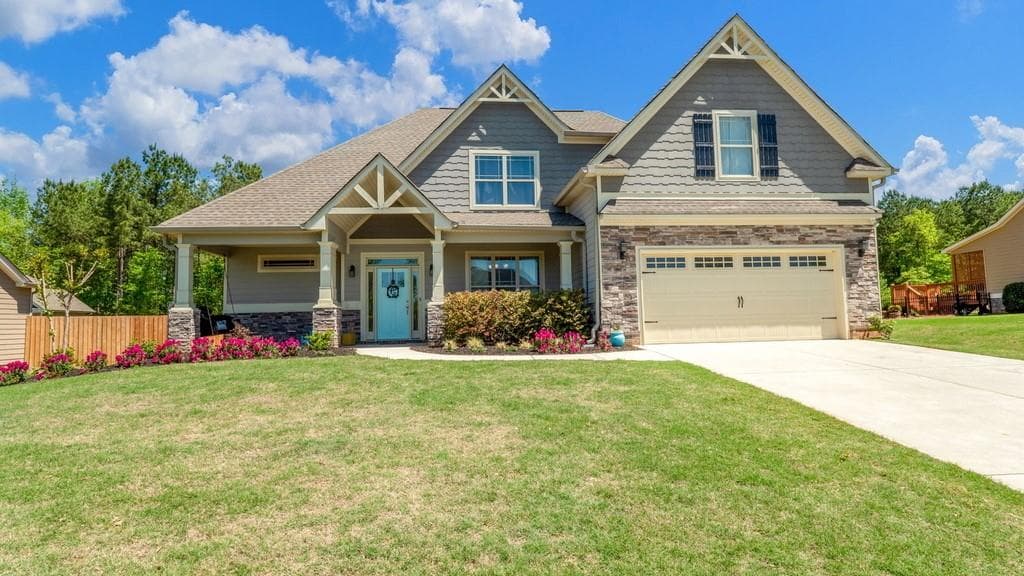 4 bedroom, 4 bathroom, 3,150 sq ft single family residence sold at 3033 BROOKS Trail, Monroe, GA 30656