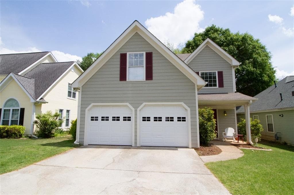 4 bedroom, 3 bathroom, 1,950 sq ft single family residence sold at 2837 Ashwood Place, Decatur, GA 30030