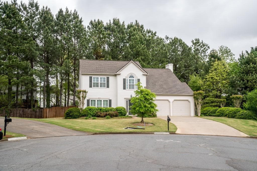 3 bedroom, 3 bathroom, 2,232 sq ft single family residence sold at 240 Sessingham Lane, Alpharetta, GA 30005