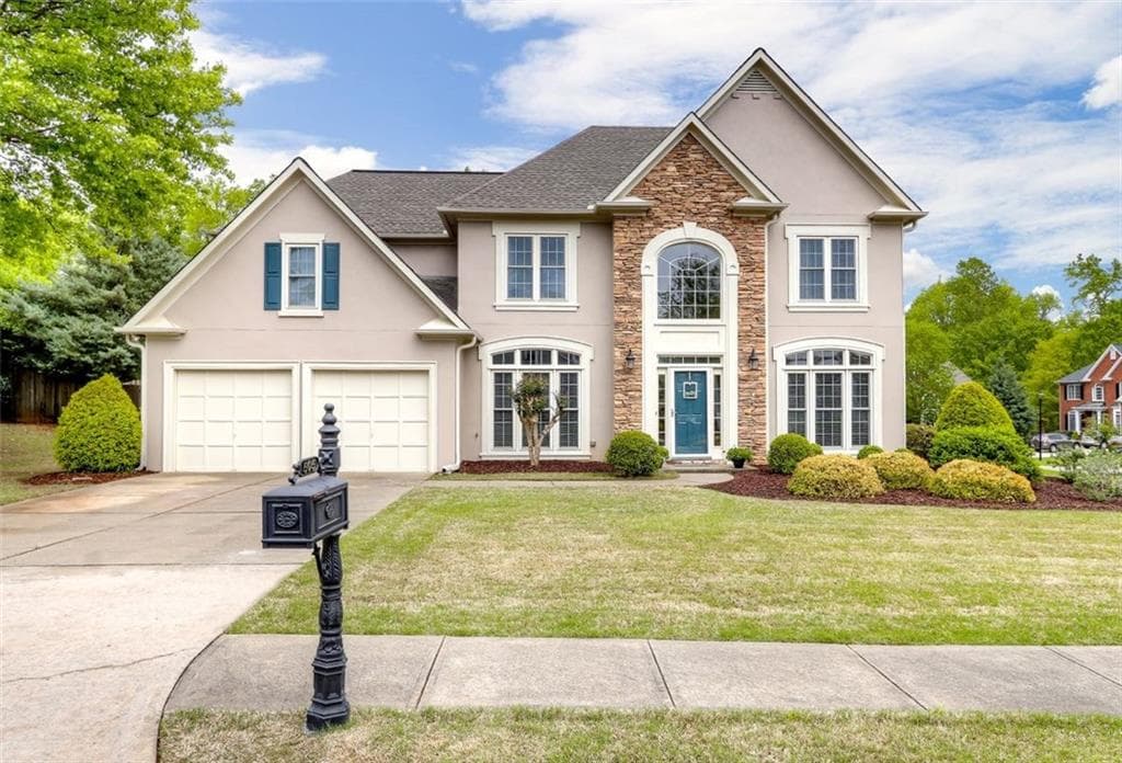 4 bedroom, 3 bathroom, 2,793 sq ft single family residence sold at 505 Weatherstone Court, Alpharetta, GA 30009