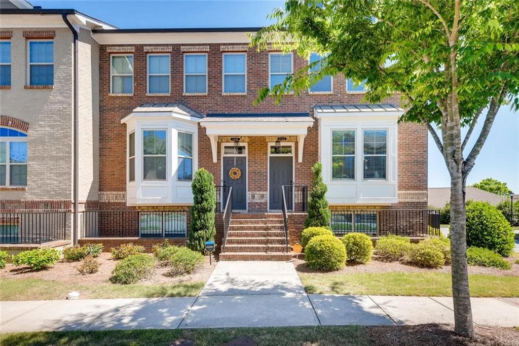 3 bedroom, 4 bathroom, 1,928 sq ft townhouse sold at 4323 Tacoma Trace, Suwanee, GA 30024