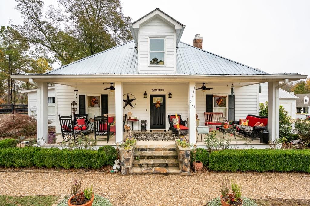 301 HOLLAND Road, Powder Springs, GA 30127 — most recent listing photo