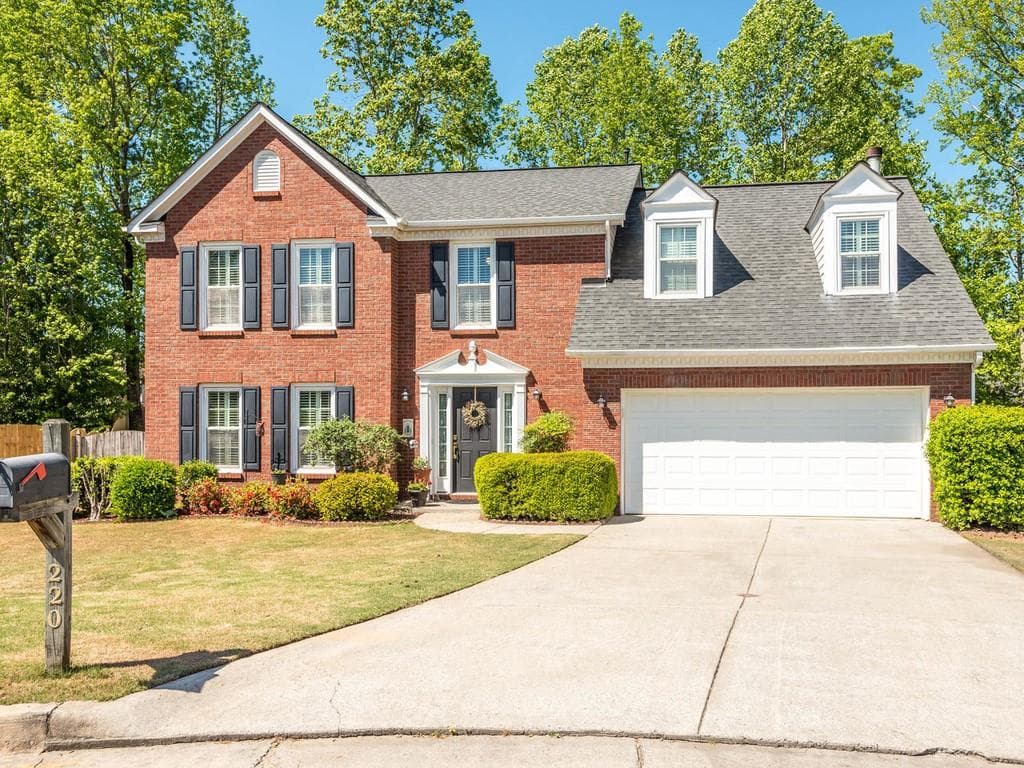 3 bedroom, 3 bathroom, 2,076 sq ft single family residence sold at 220 PEARLES Court, Alpharetta, GA 30004